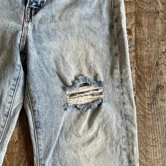 * NWOT* Mavi | Star Iconic High-Rise Mom Jeans - Picture 7 of 13